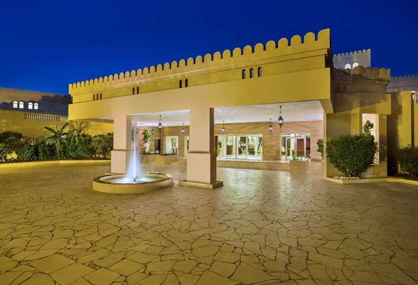 호텔 Al Hamra Village Town House