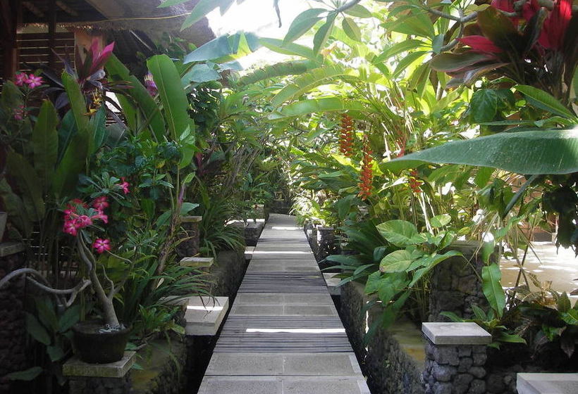 ホテル Alam Asmara Dive Resort