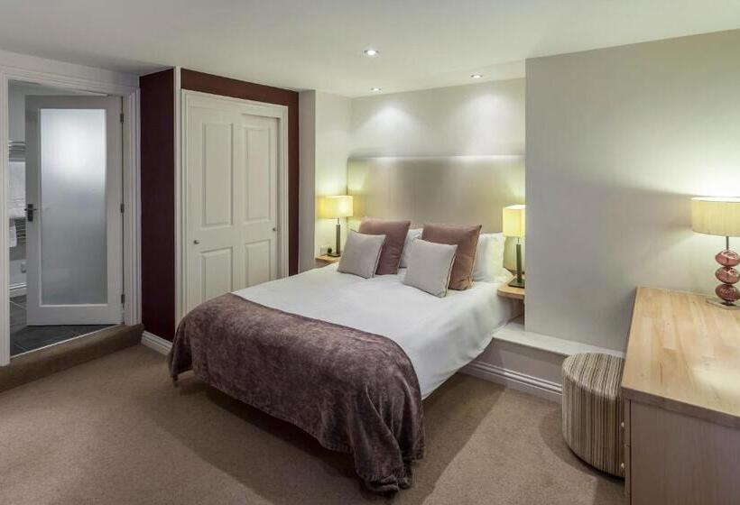 Отель Ambleside Townhouse