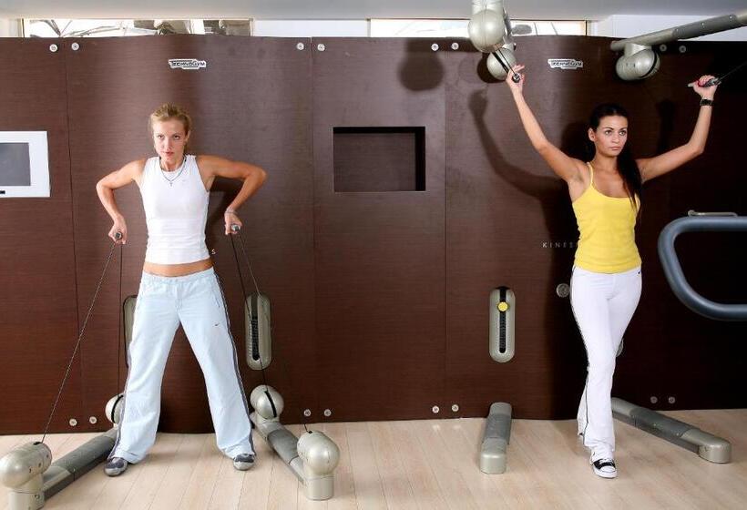 Aquamare Beach Hotel & Spa