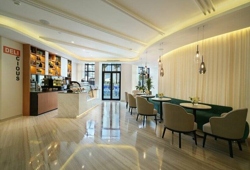 هتل Arabian Park Dubai, An Edge By Rotana