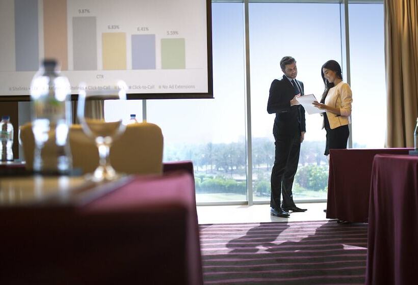 هتل Arabian Park Dubai, An Edge By Rotana