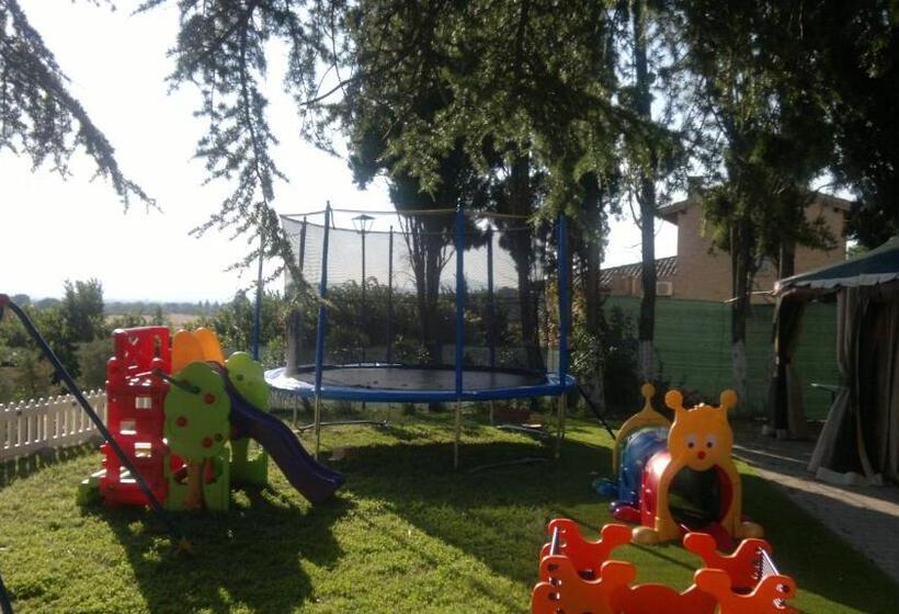 فندق Assisi Garden