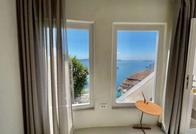 ホテル Athina Luxury Suites