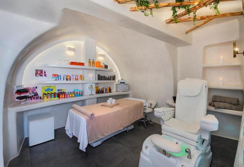 ホテル Athina Luxury Suites