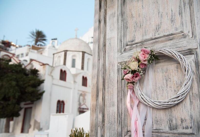 ホテル Athina Luxury Suites