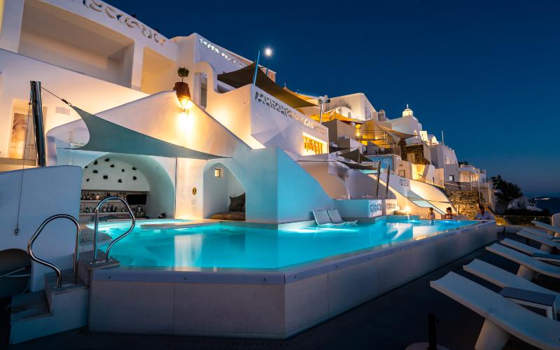 ホテル Athina Luxury Suites