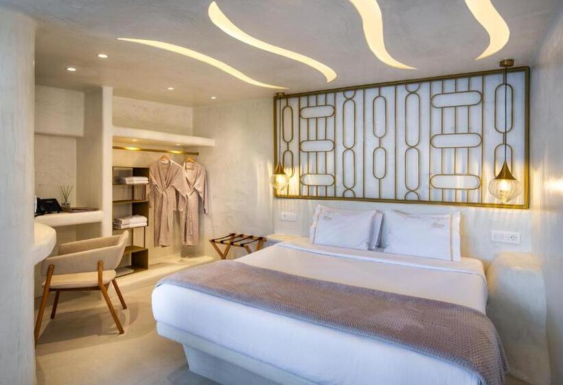 ホテル Athina Luxury Suites