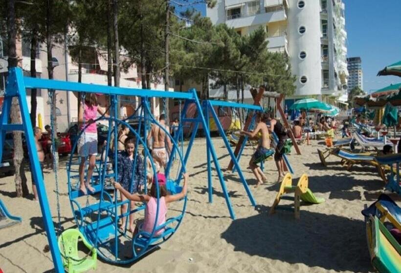 בית מלון כפרי Benilva