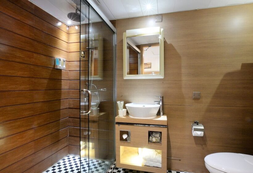 Bridal Tea House Hotel   Yaumatei