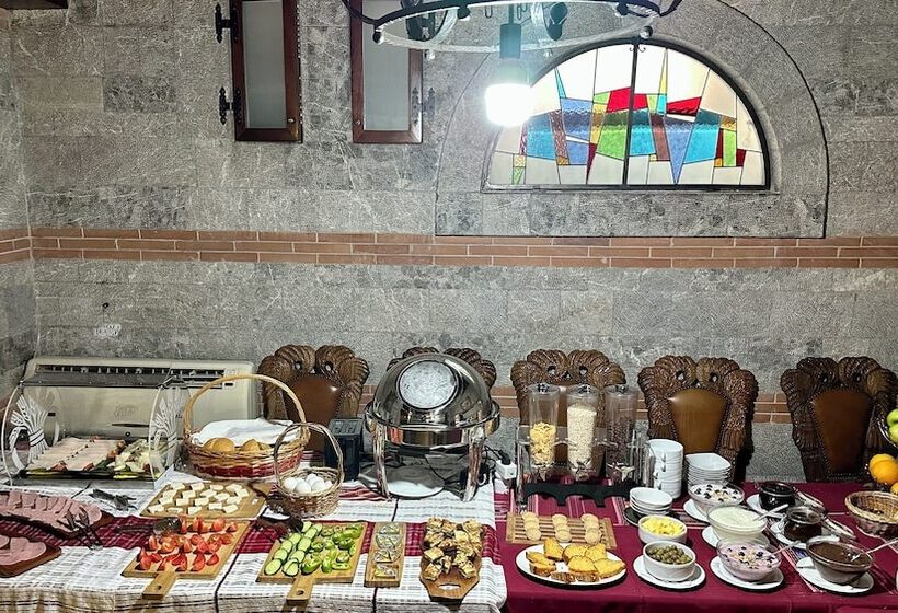 酒店 Brilant Antik