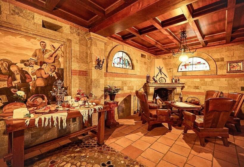 酒店 Brilant Antik