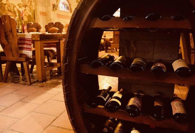 酒店 Brilant Antik