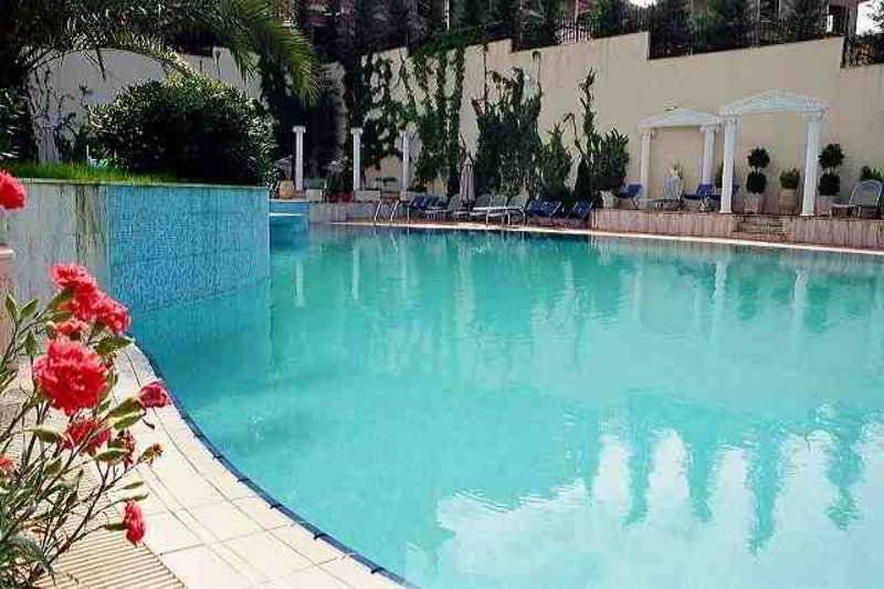 هتل Butrinti & Spa