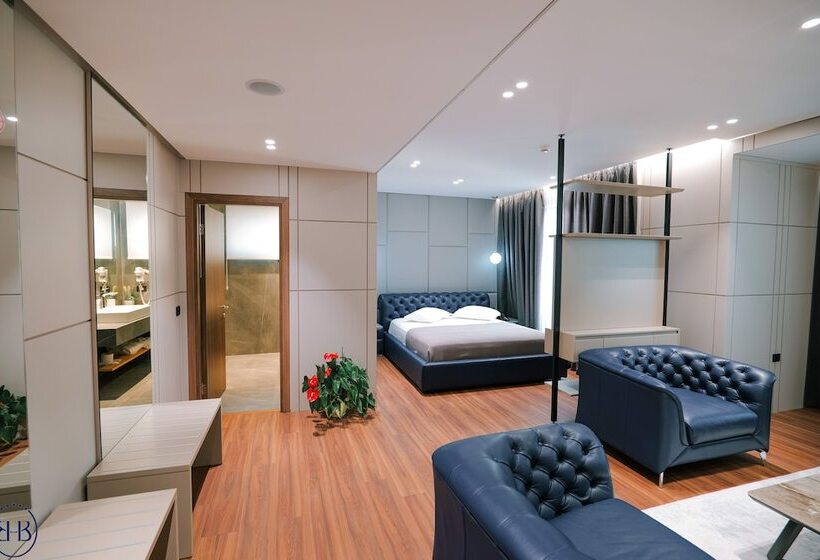 هتل Butrinti & Spa