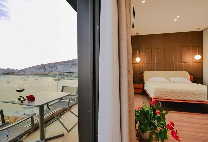 ホテル Butrinti & Spa