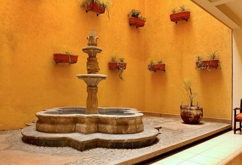 ホテル Tehuacan Casa Real