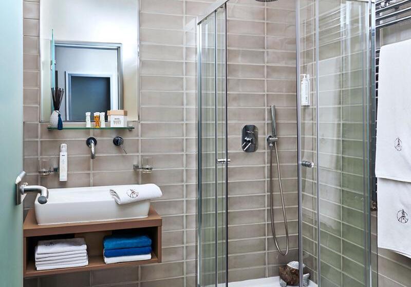 فندق Central Basilica