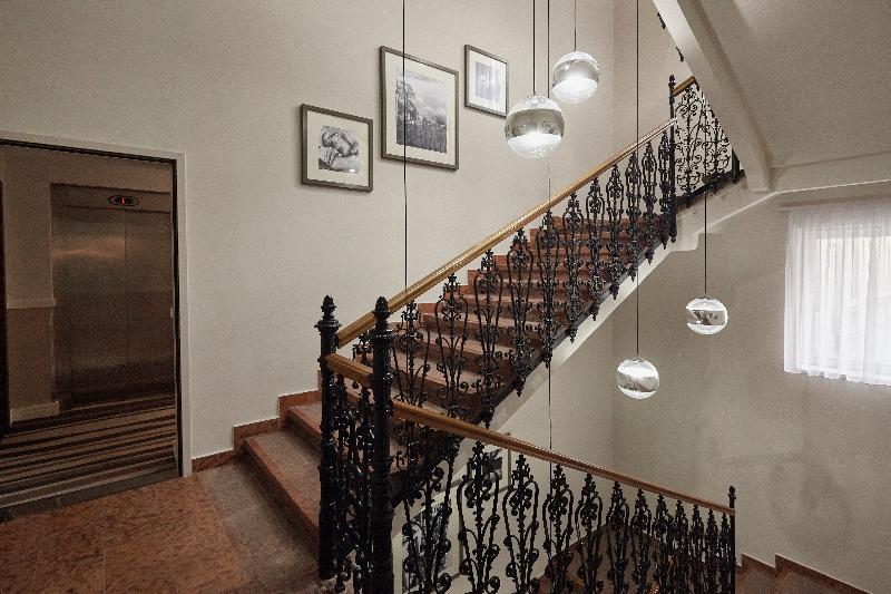 فندق Central Basilica