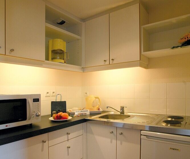 בית מלון כפרי Cerise   Les Sources Luxeuil Les Bains