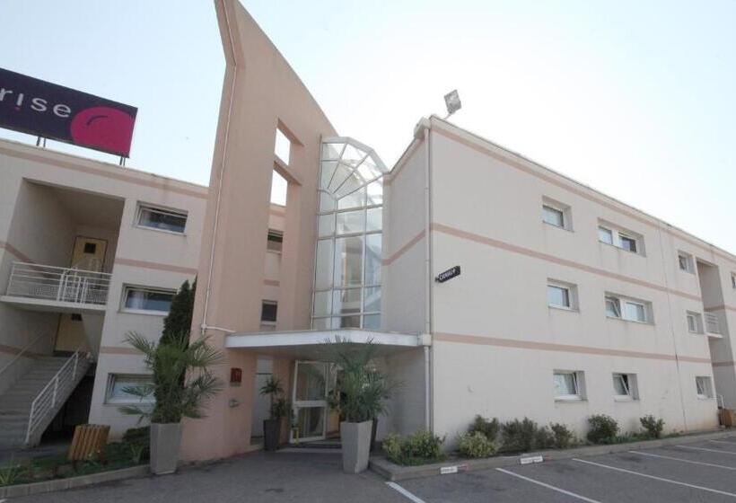 Отель Cerise Nancy