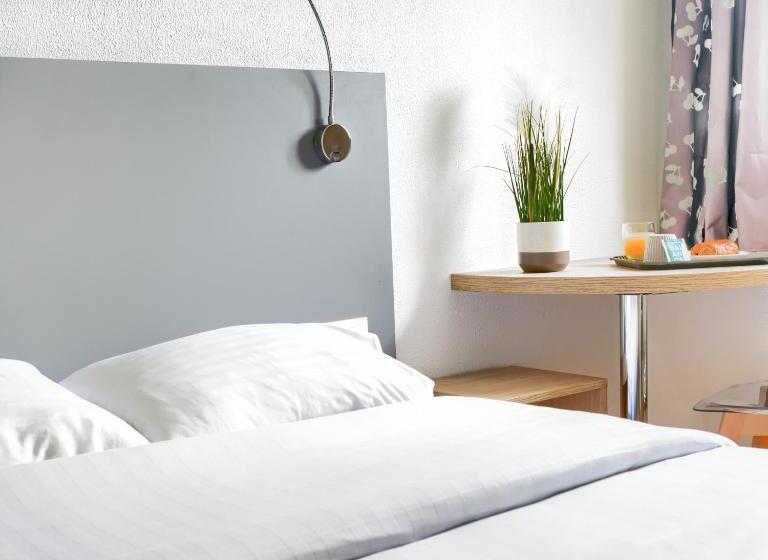 Отель Cerise Nancy