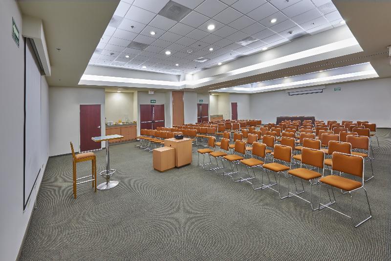 בית מלון כפרי City Express By Marriott Hermosillo