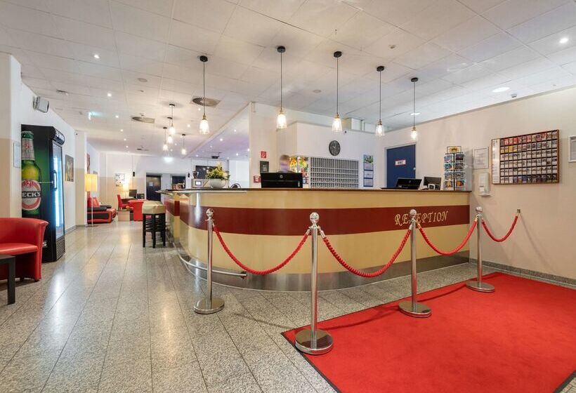 هتل City South Berlin