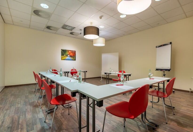 هتل City South Berlin