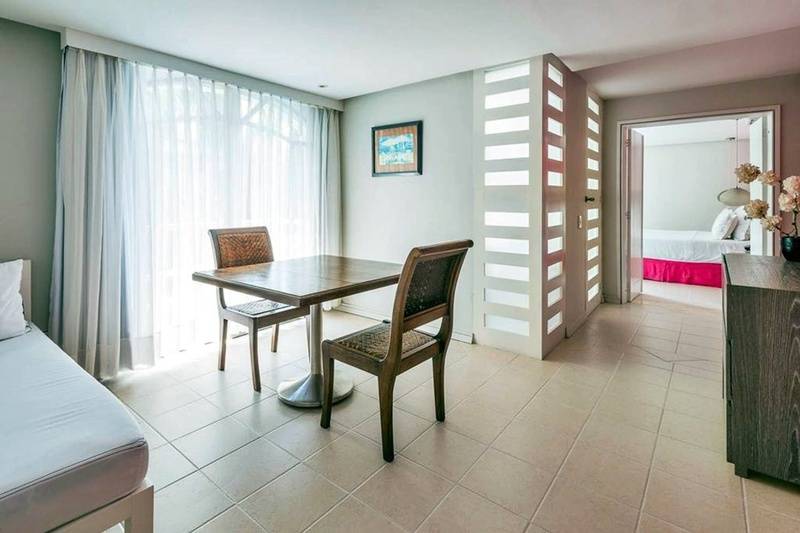 호텔 Country International