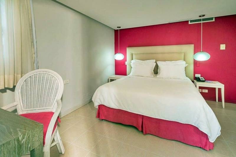 هتل Country International