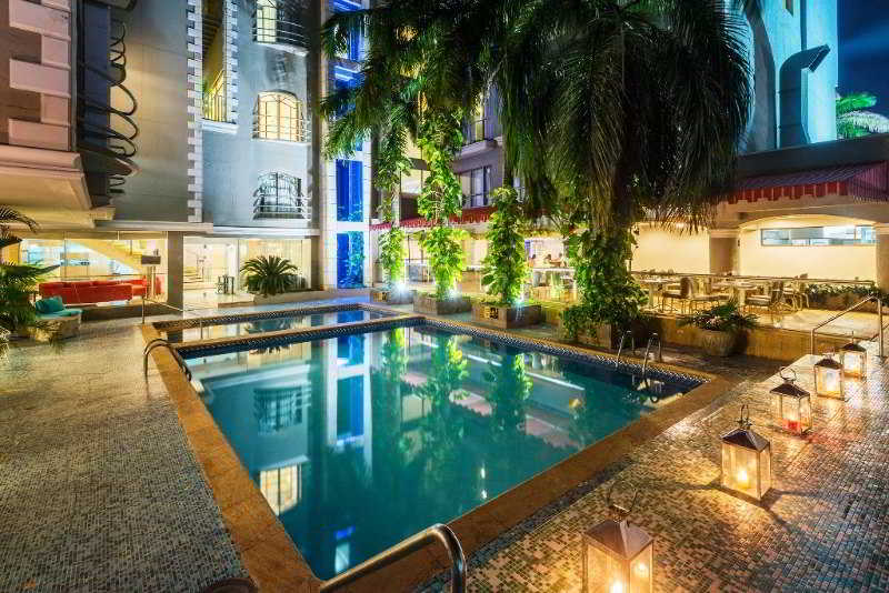 호텔 Country International