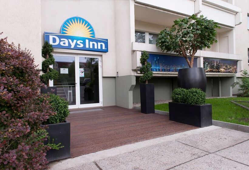 ホテル Days Inn By Wyndham Leipzig City Centre