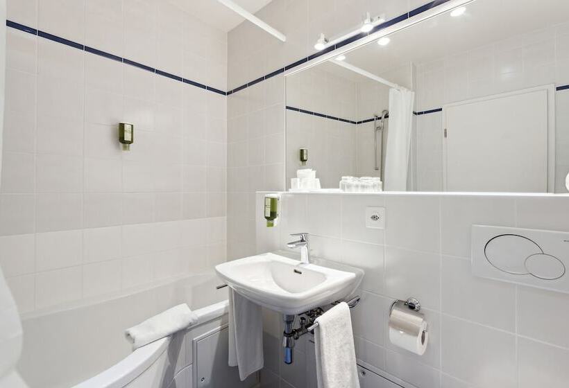 בית מלון כפרי Hôtel De La Couronne