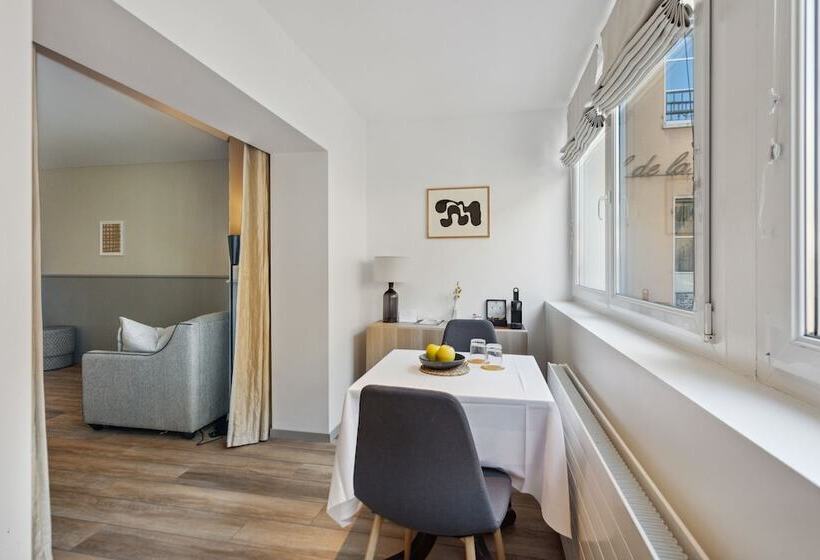 בית מלון כפרי Hôtel De La Couronne