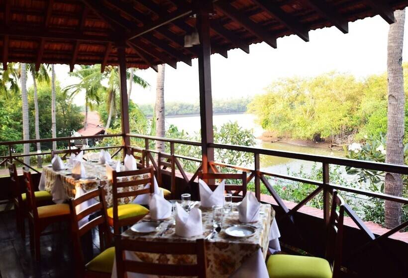 هتل Mercure Goa Devaaya Resort