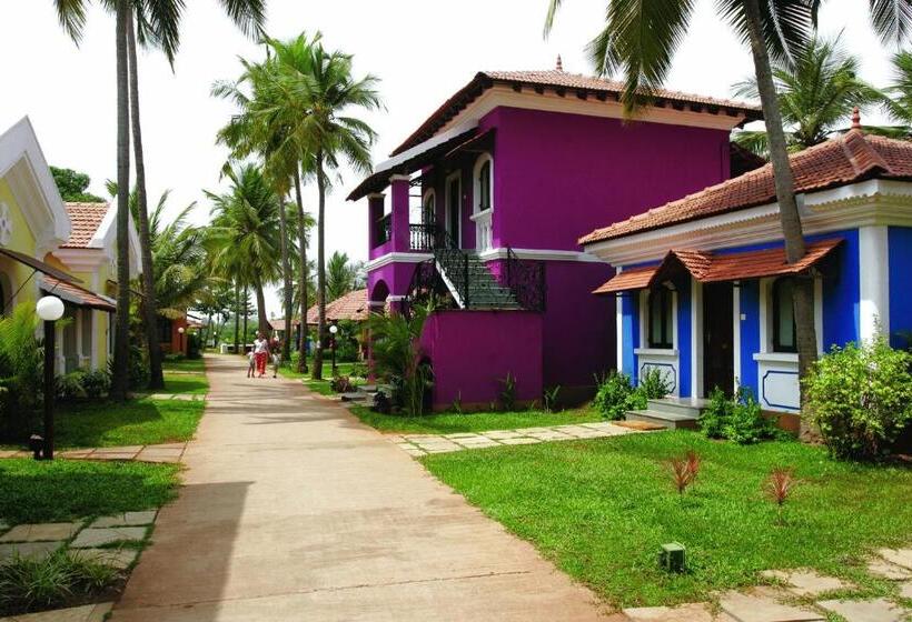 هتل Mercure Goa Devaaya Resort