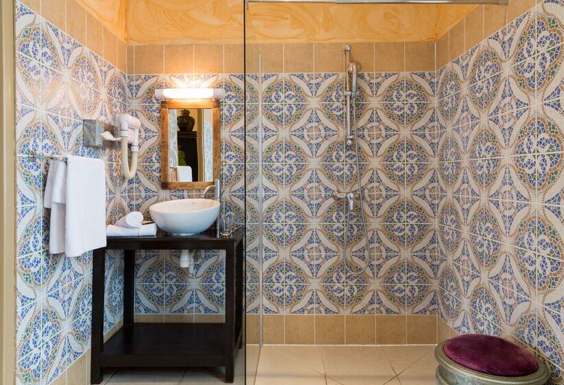 호텔 Hôtel & Spa Du Domaine Des Thômeaux, The Originals Relais