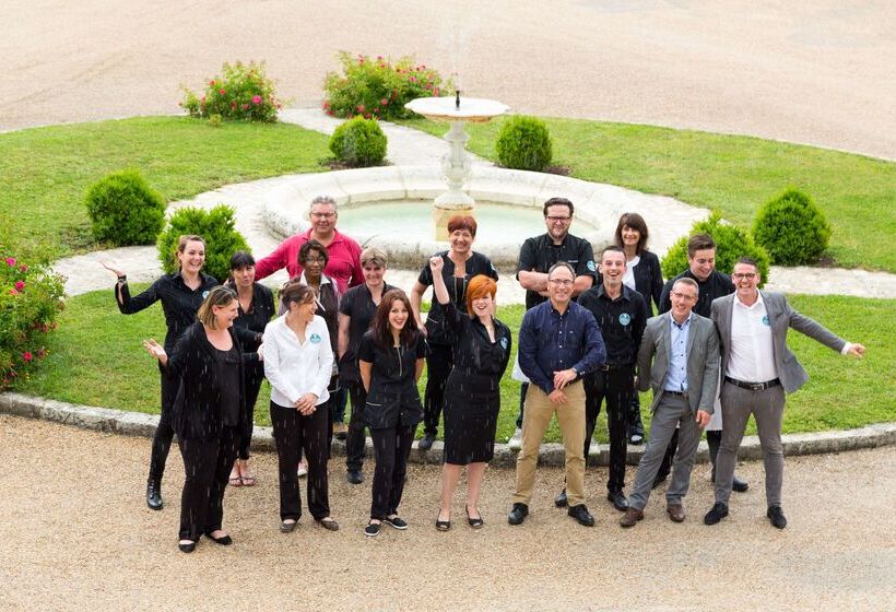 호텔 Hôtel & Spa Du Domaine Des Thômeaux, The Originals Relais