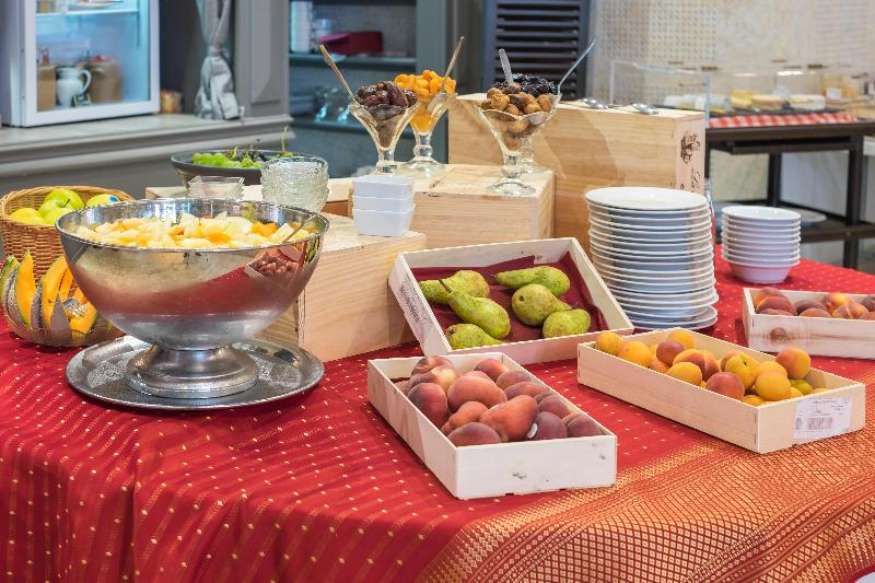 호텔 Hôtel & Spa Du Domaine Des Thômeaux, The Originals Relais