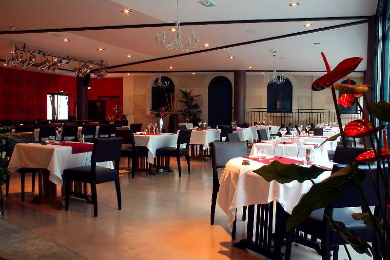 호텔 Hôtel & Spa Du Domaine Des Thômeaux, The Originals Relais