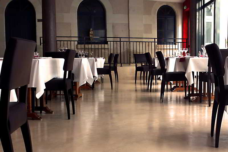 호텔 Hôtel & Spa Du Domaine Des Thômeaux, The Originals Relais