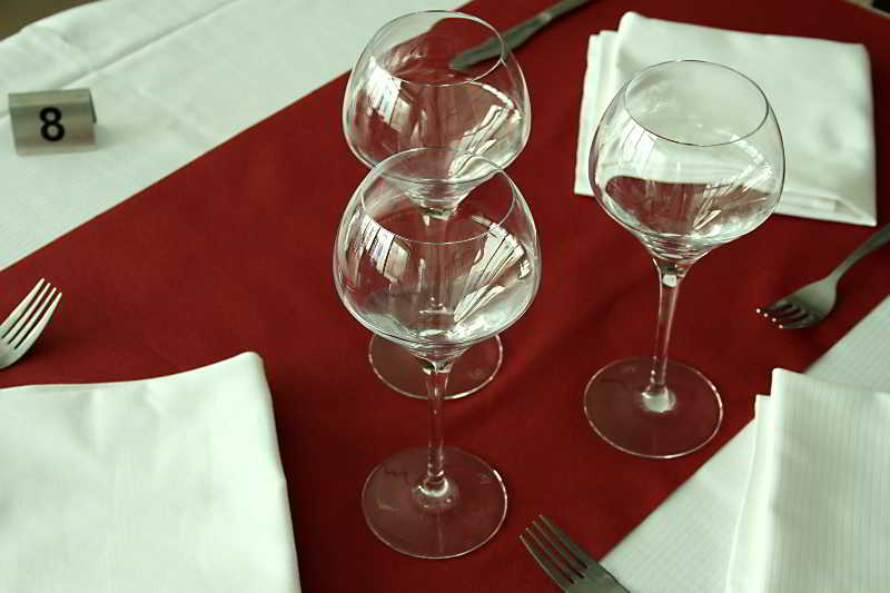 호텔 Hôtel & Spa Du Domaine Des Thômeaux, The Originals Relais