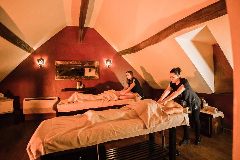 호텔 Hôtel & Spa Du Domaine Des Thômeaux, The Originals Relais