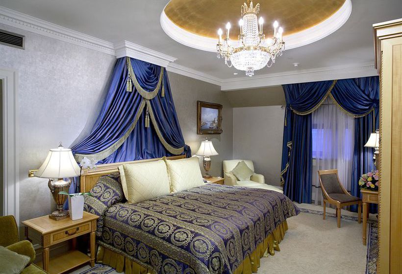 فندق Donbass Palace