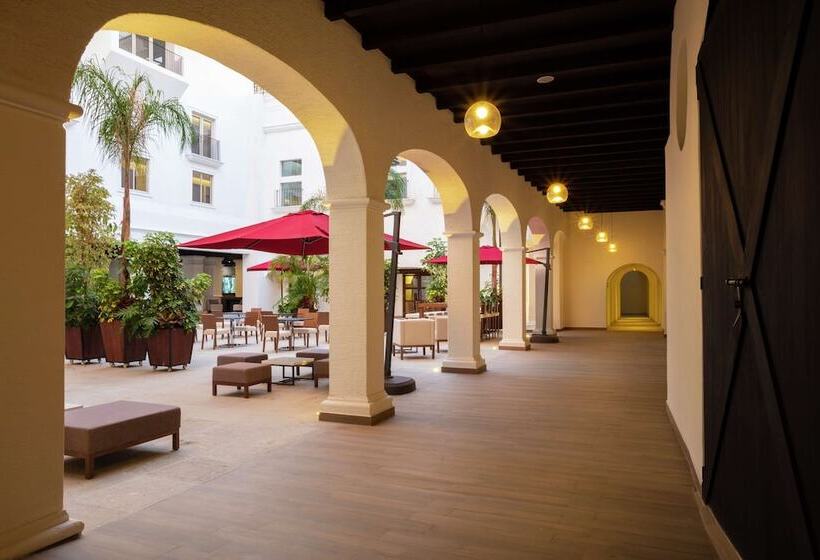 בית מלון כפרי Doubletree By Hilton Toluca