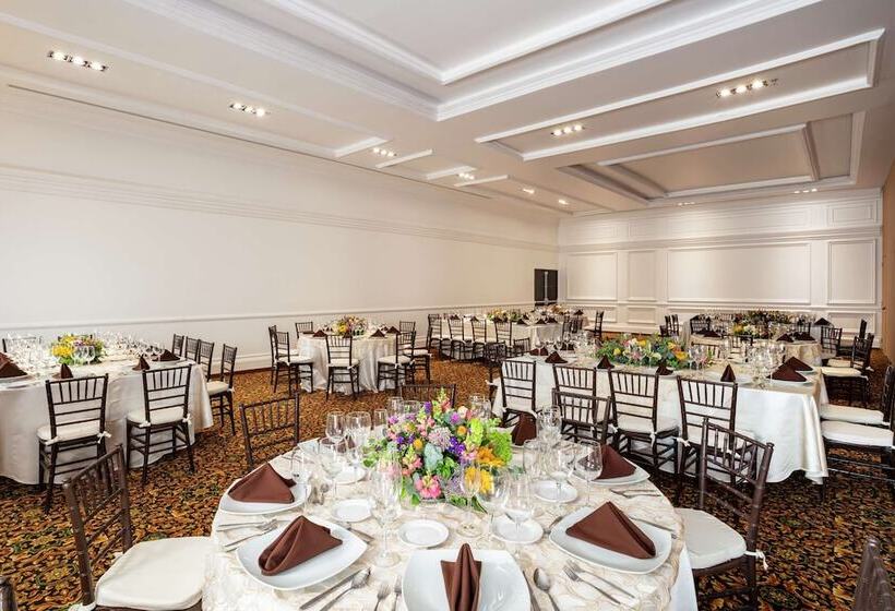 בית מלון כפרי Doubletree By Hilton Toluca