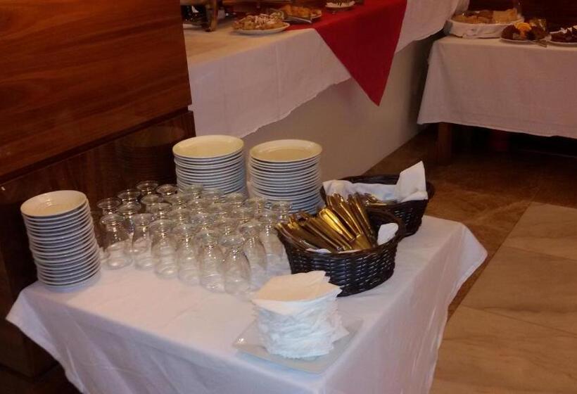 酒店 Dovitel Boutique