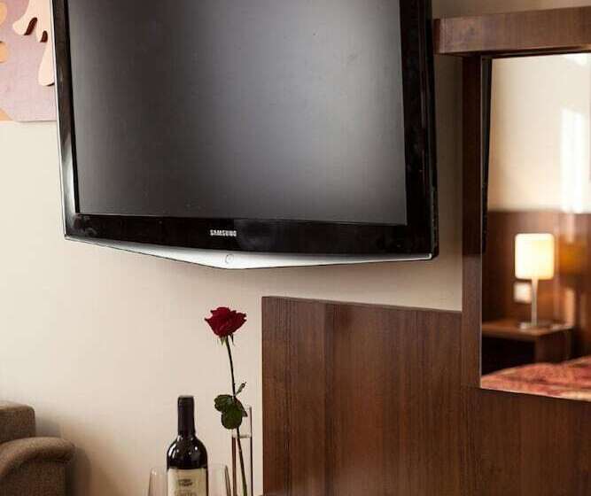 ホテル Downtown Krakow