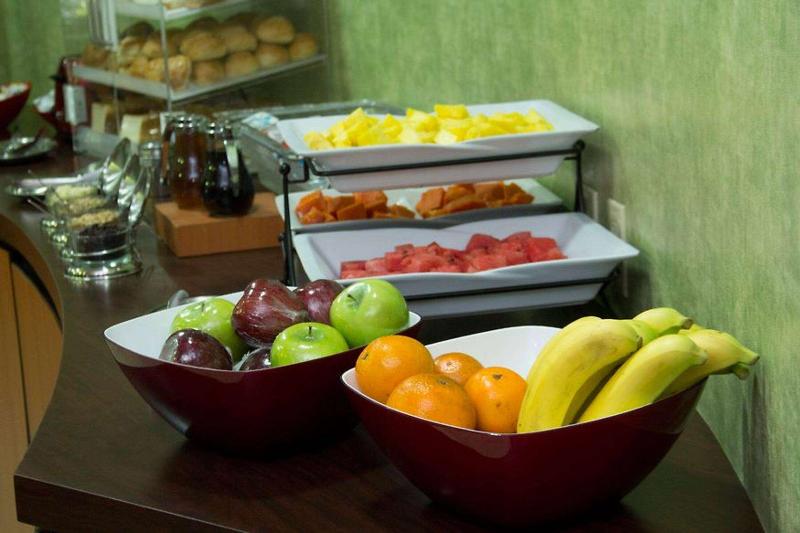 فندق Wyndham Garden Monterrey Aeropuerto